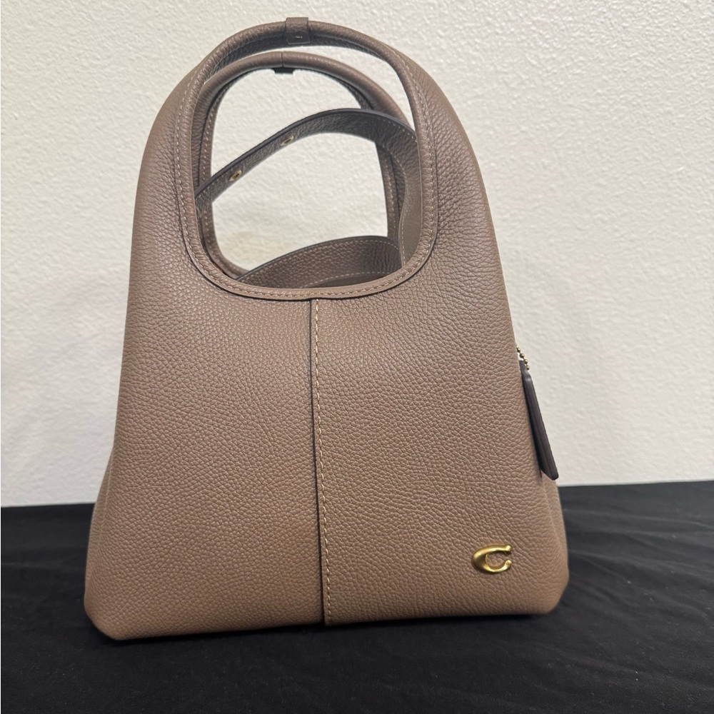 NWT Dark Stone Lana 23